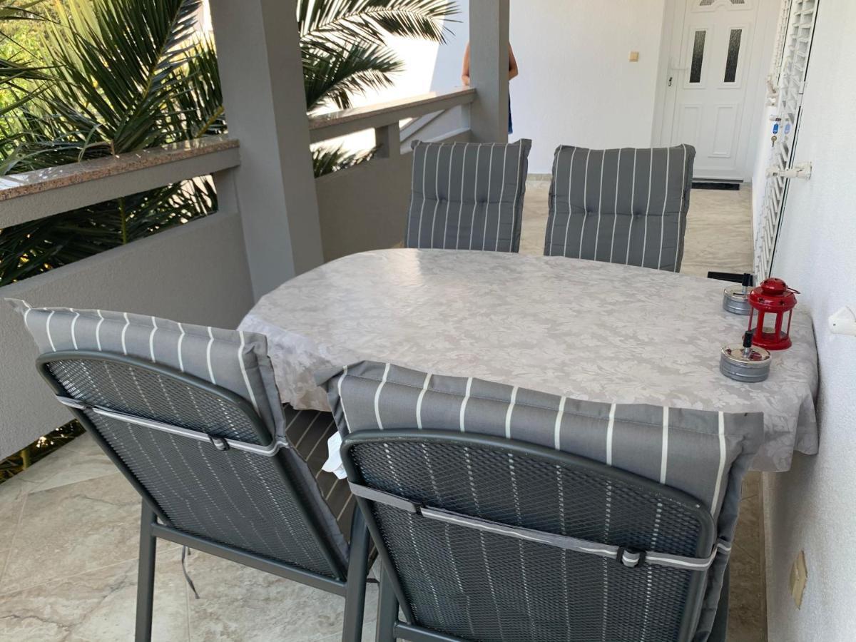 Apartments Fila Novalja Ngoại thất bức ảnh