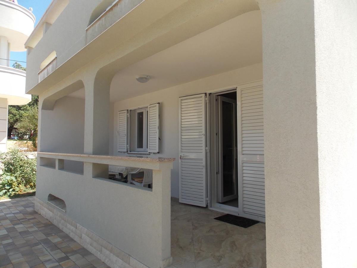 Apartments Fila Novalja Ngoại thất bức ảnh